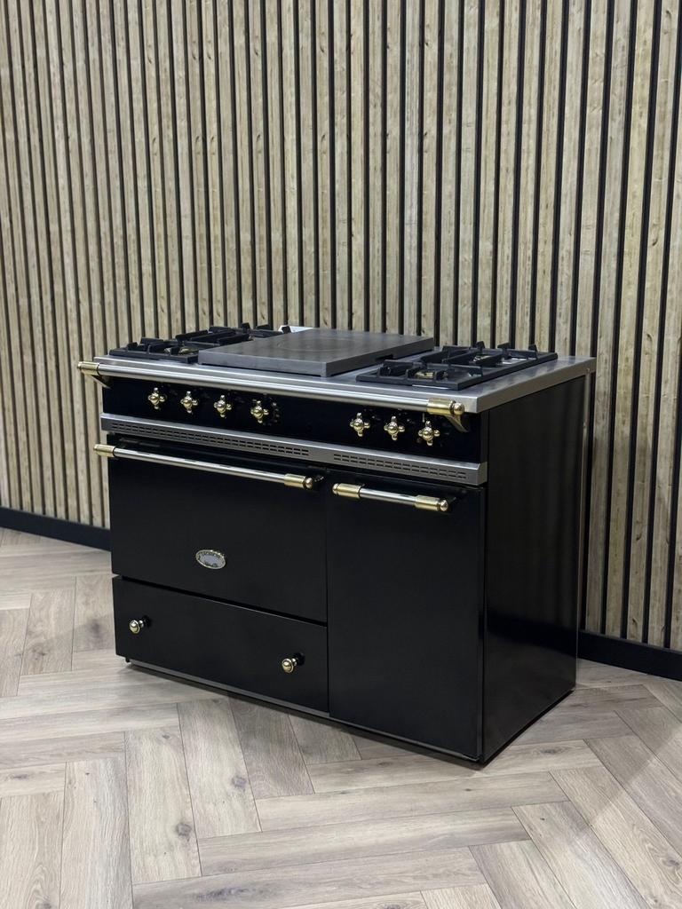 Lacanche Zwart Gas 110cm Messing + Coup de Feu, Ophalen of Verzenden, Grill, Gas, 5 kookzones of meer