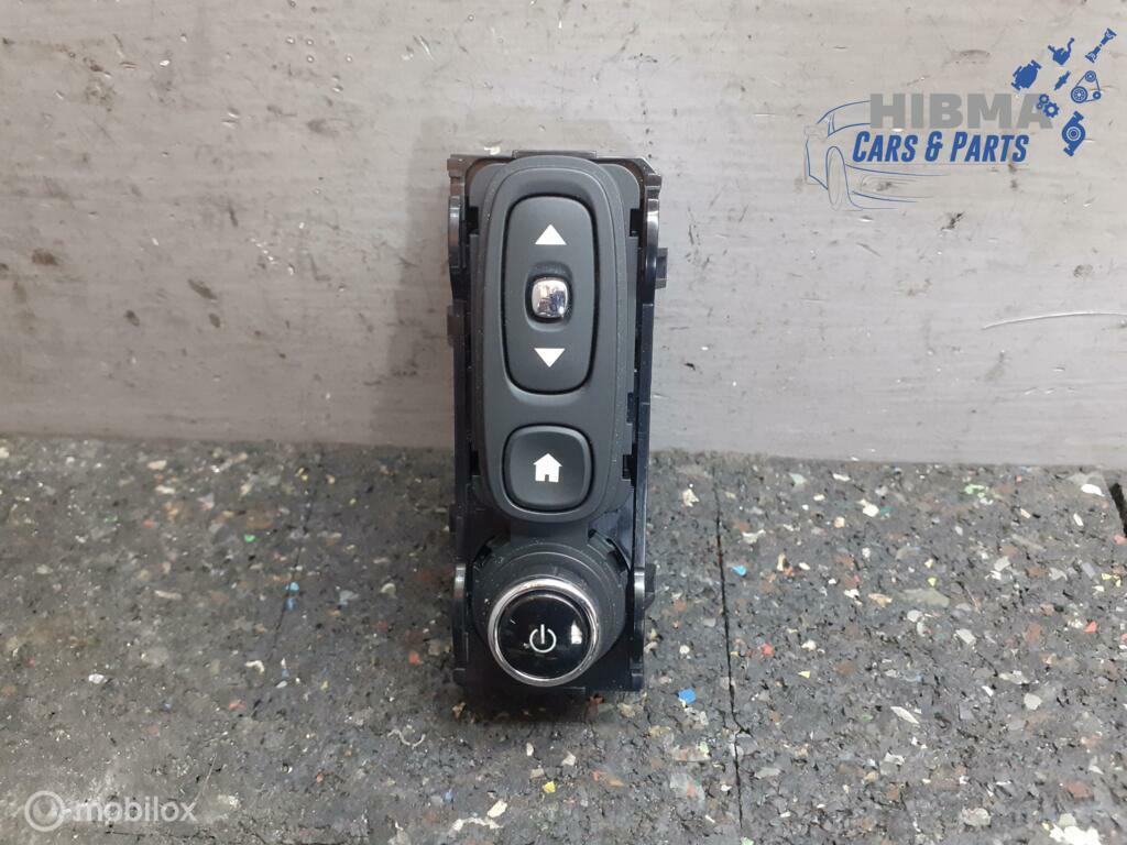 Renault Zoe Q210 Regelunit Multi Media 253B08825R, Gebruikt, Renault, Ophalen of Verzenden