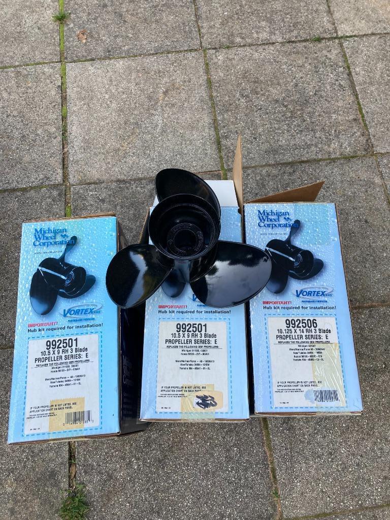 Nieuwe alum schroef propeller 23-30PK (yam tot 50PK), Watersport en Boten, Ophalen of Verzenden, Nieuw, Motor en Techniek
