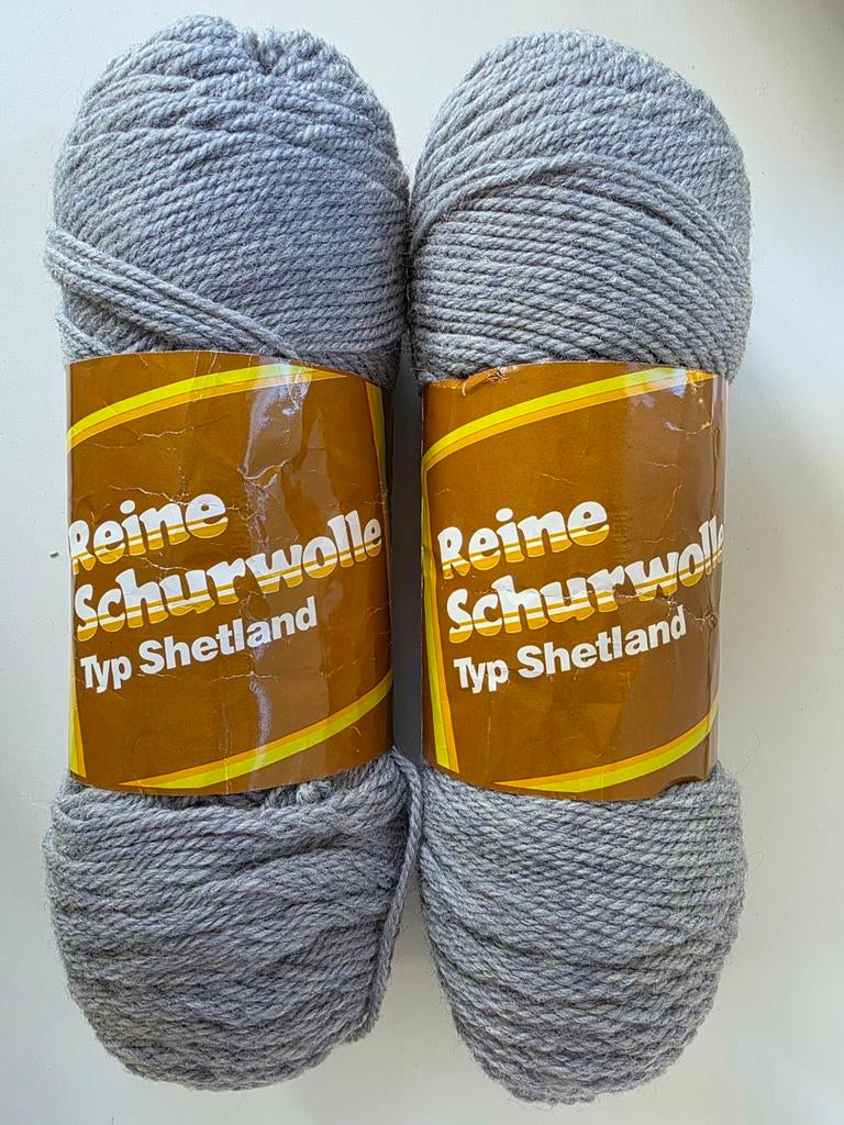 Grijze Reine Schurwolle Typ Shetland - 2 x 200g, Ophalen of Verzenden, Nieuw, Breien of Haken, Wol of Garen