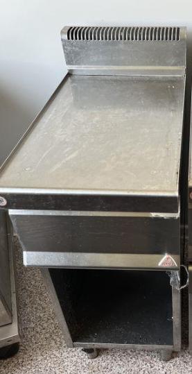 RVS bakplaat, grillplaat behuizing op onderstel, Ophalen, Gebruikt