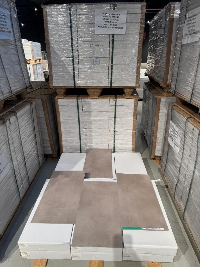 Direct ophalen | PVC tegel klik | PVC Vloer | Utrecht, Huis en Inrichting, Stoffering | Vloerbedekking, Ophalen, PVC tegel, 75 m² of meer