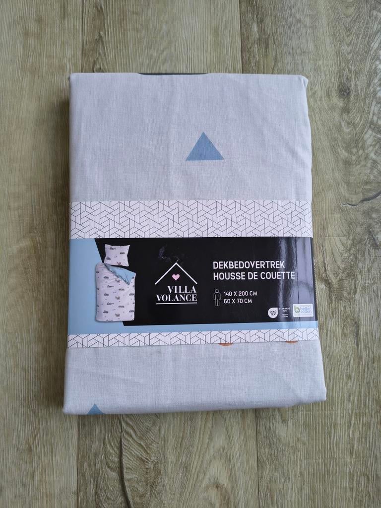 Nieuw wit blauw eenpersoons dekbedovertrek met auto's!, Dekbedovertrek, Nieuw, Ophalen of Verzenden, Onb