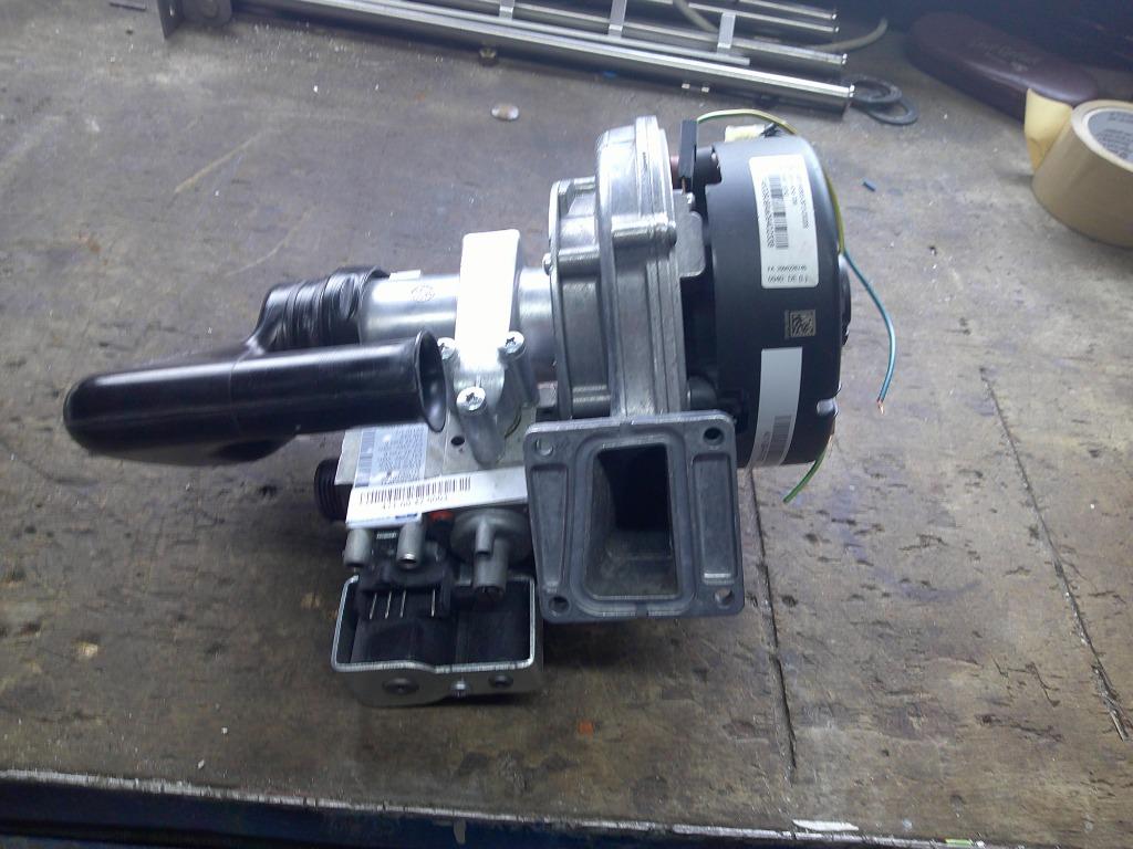 Ventilator nefit.