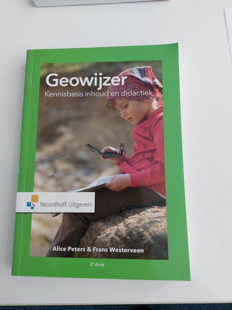 Geowijzer 2016, Boeken, Studieboeken en Cursussen, Zo goed als nieuw, HBO, Alpha, Ophalen of Verzenden