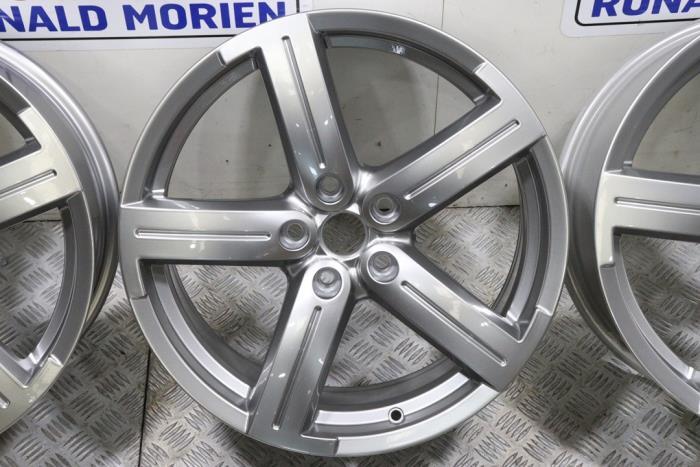 Sportvelgen Set van een Volkswagen Golf (Golf 04-), Auto-onderdelen, Banden en Velgen, 12 maanden garantie, -, -, Nieuw