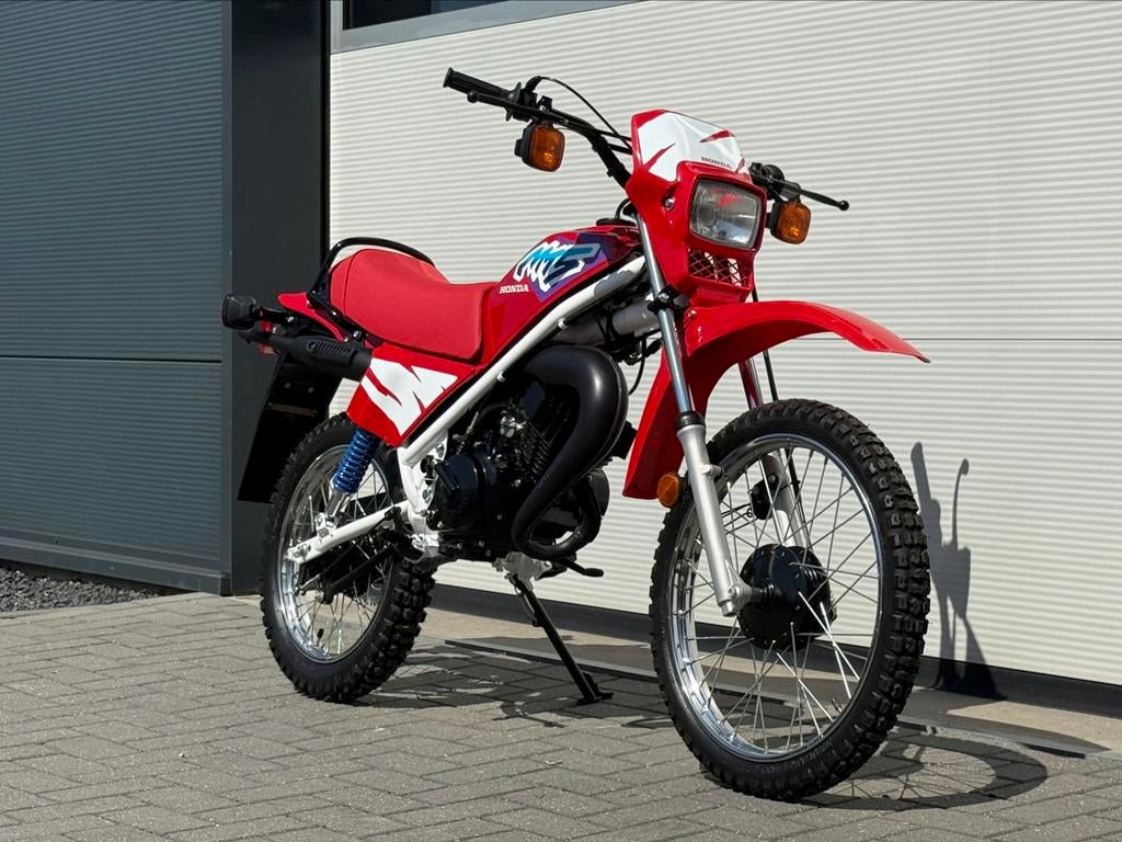 Volledige NOS gebouwde Zweedse Honda MT5, Fietsen en Brommers, Brommers | Honda, Ophalen of Verzenden, Nieuw, MT