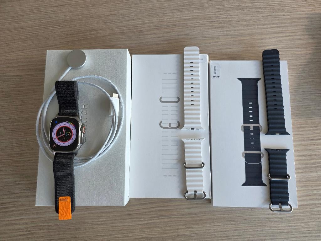 Apple Watch Ultra inclusief twee extra originele banden., Apple Watch ⌚️, IOS, Ophalen of Verzenden, Zo goed als nieuw