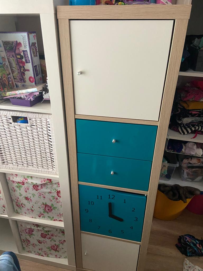 IKEA Kallax kast met deur inzet, lades en klok, Huis en Inrichting, Ophalen, Gebruikt