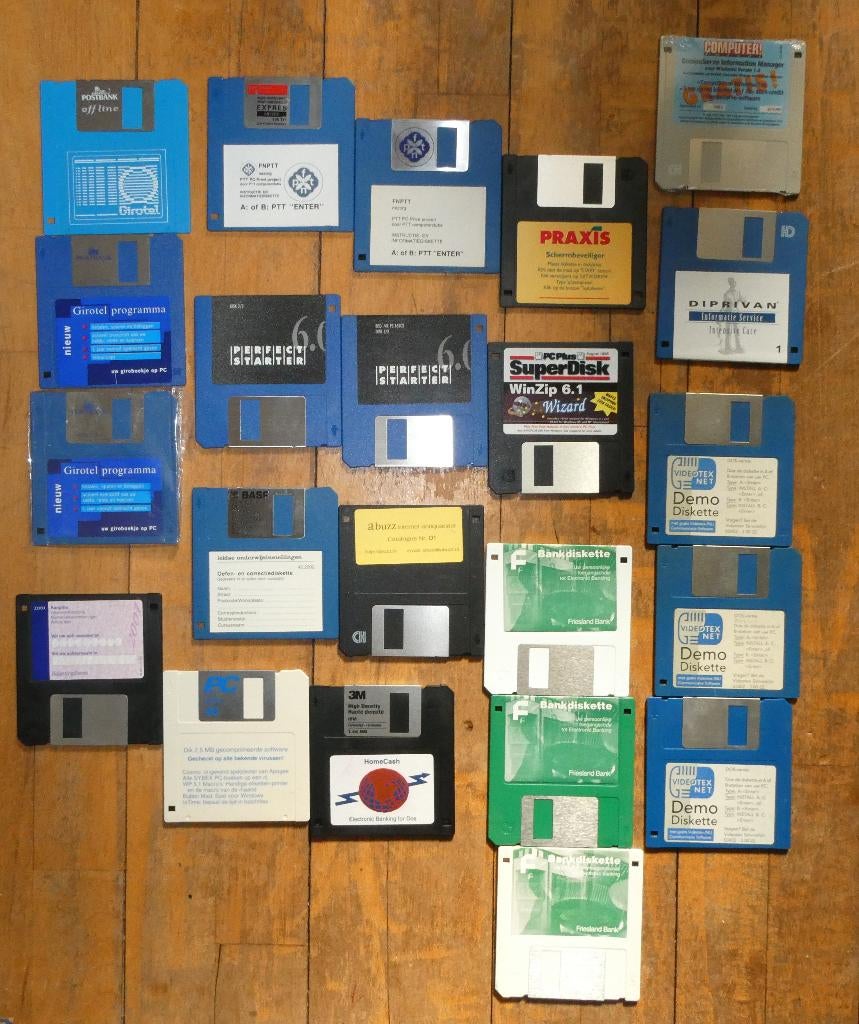 22 Oude Win DOS Vintage Retro Diskettes Floppies, Computers en Software, Vintage Computers, Ophalen of Verzenden, Vintage computer