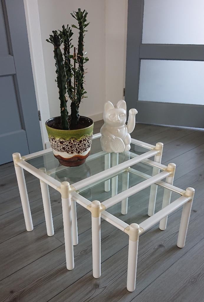 Retro vintage mimiset space age bijzettafels wit space ag, Huis en Inrichting, 45 tot 60 cm, Gebruikt, Verzenden, Minder dan 55 cm