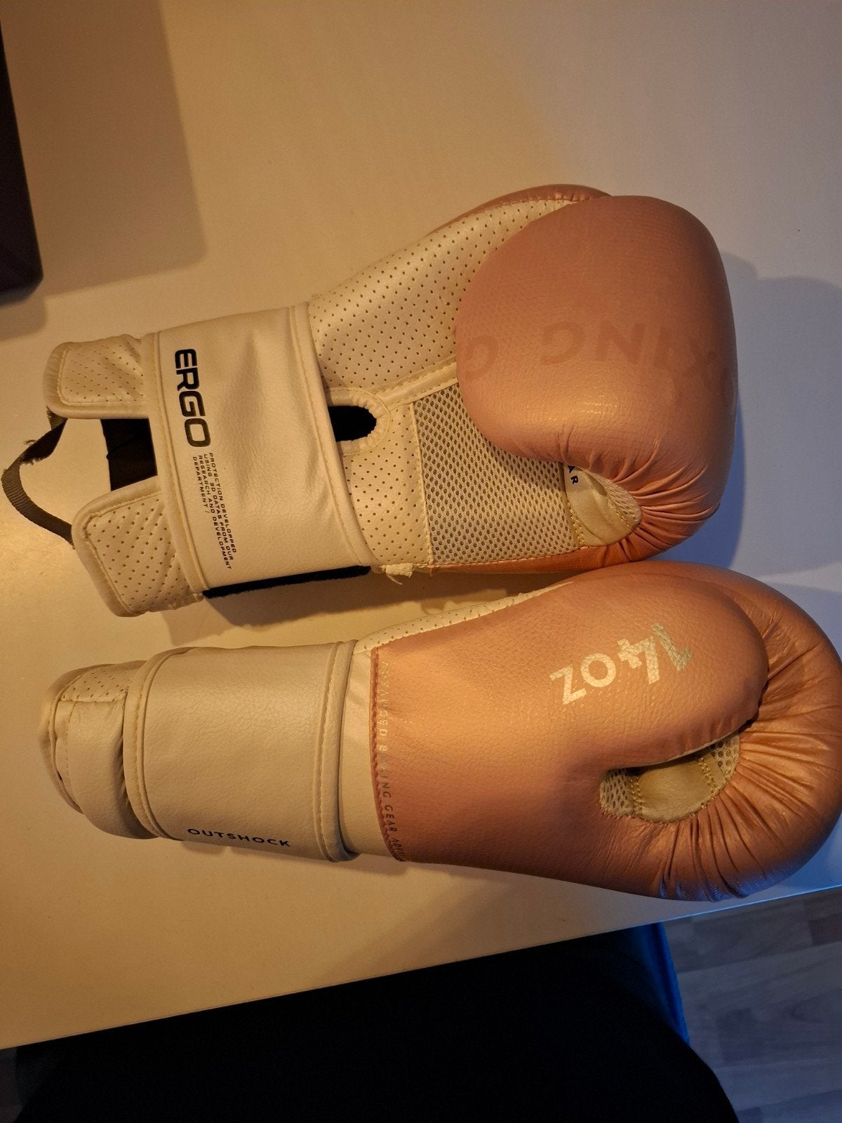 complete zet bokshandschoen, Ophalen, Gebruikt, Overige, Vechtsportmateriaal