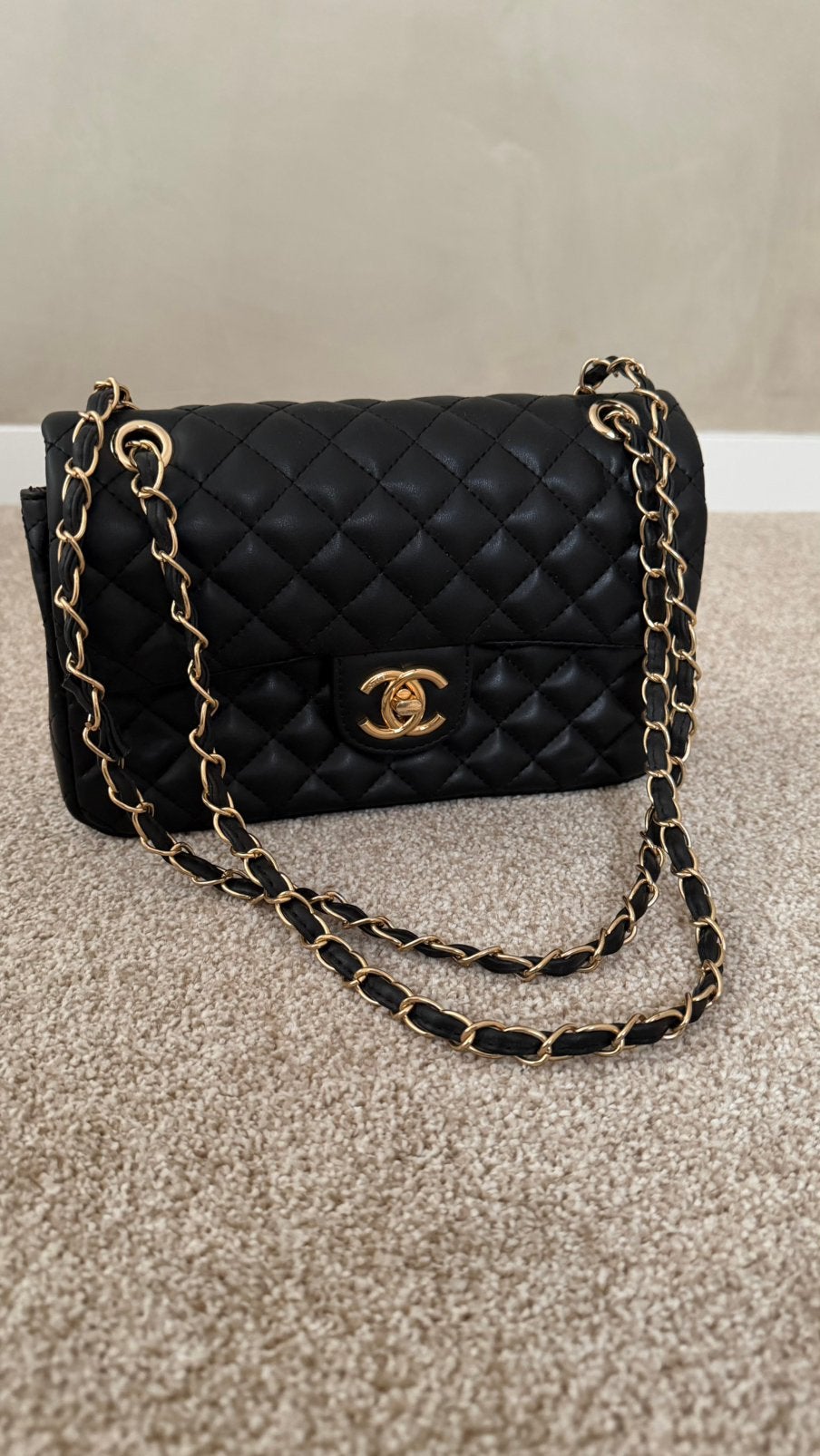 Mooie nieuwe zwarte schoudertas flap bag, Ophalen of Verzenden, Nieuw, Zwart, Schoudertasje