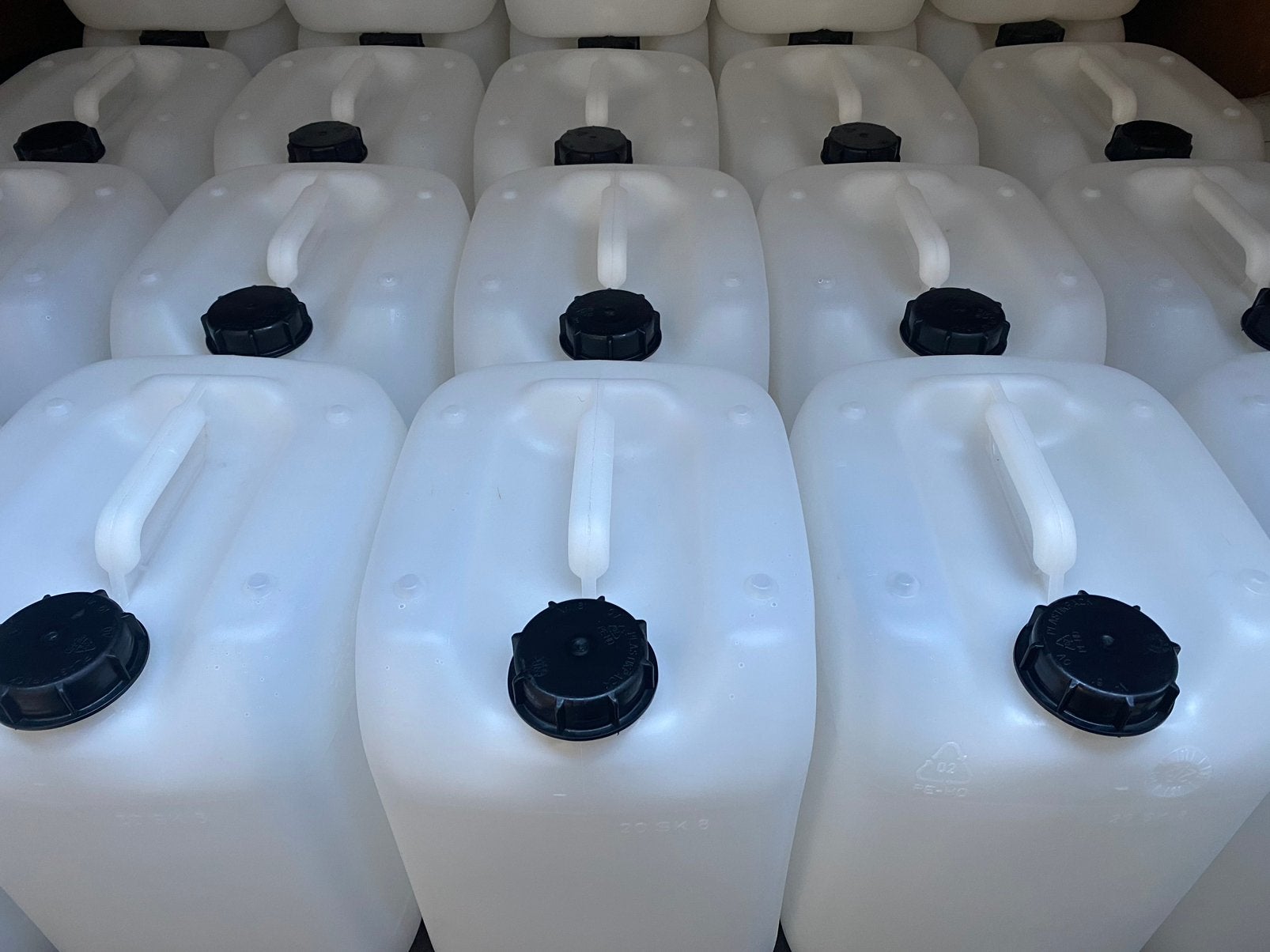 Jerrycans 20/25/30/ Tonnetje(60)Liter - Schoon en UN gekeurd, Minder dan 75 liter, Ophalen of Verzenden, Gebruikt, Kunststof