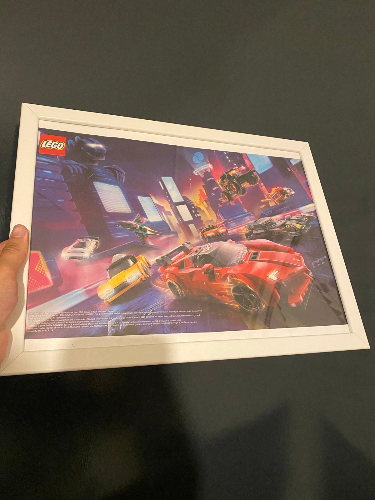 Ingelijste LEGO Poster - Raceauto's in Actie, Met lijst, Rechthoekig Liggend, Ophalen of Verzenden, Zo goed als nieuw