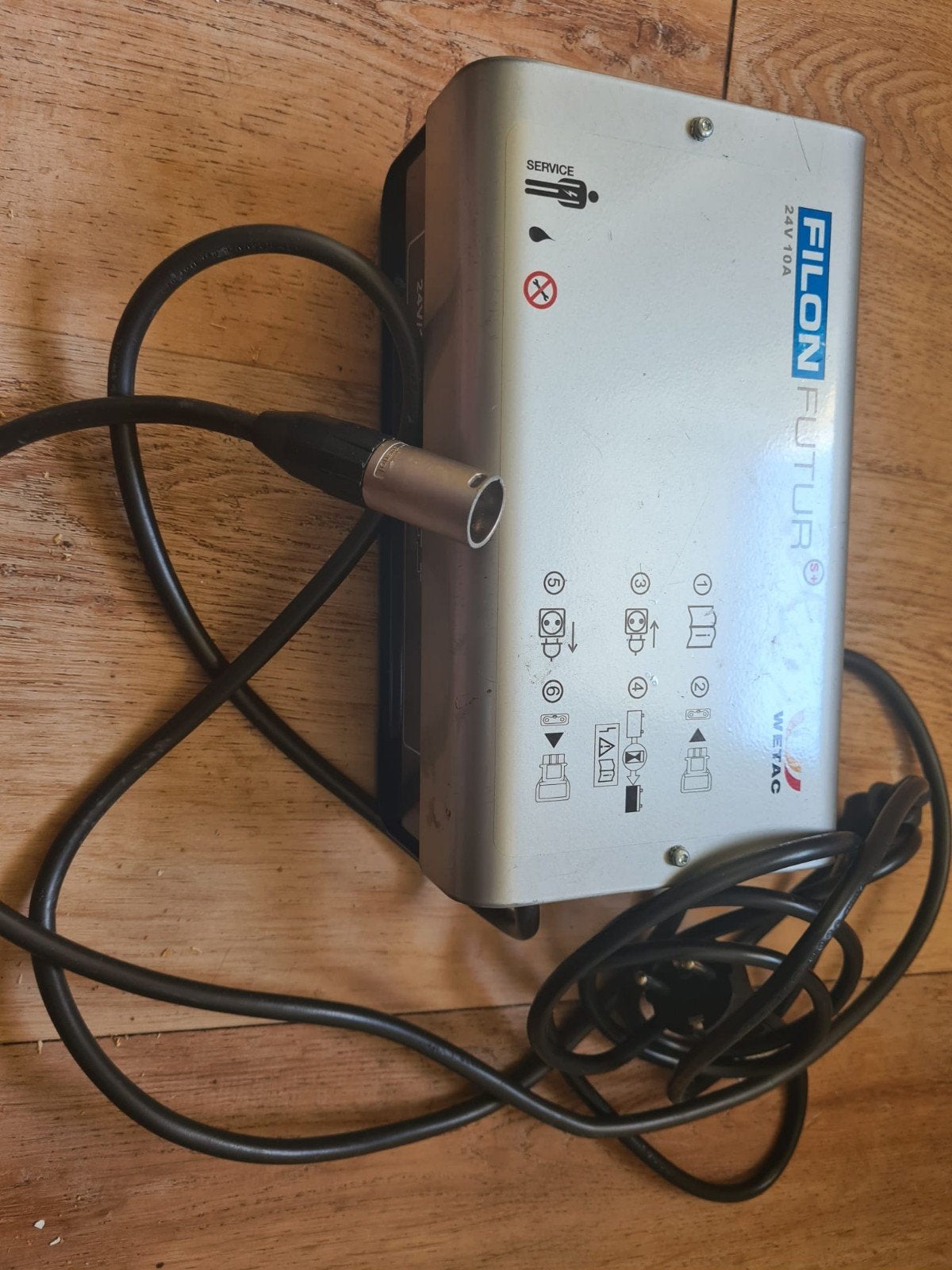 Filon Futur 24V 10A acculader, Ophalen of Verzenden, Gebruikt