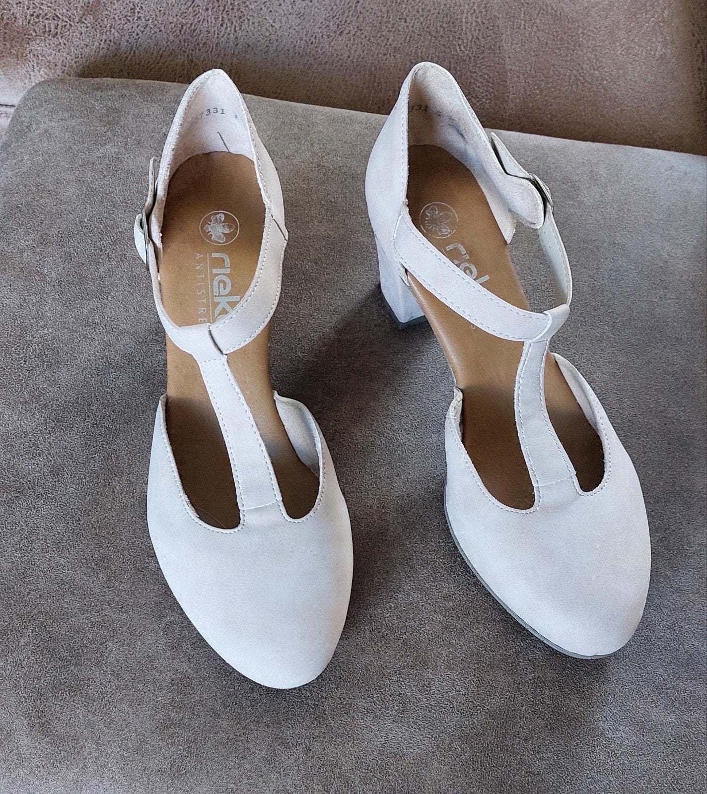 Rieker pumps mt 40 antistress, leer, licht beige/roze, Ophalen, Pumps, Beige, Zo goed als nieuw