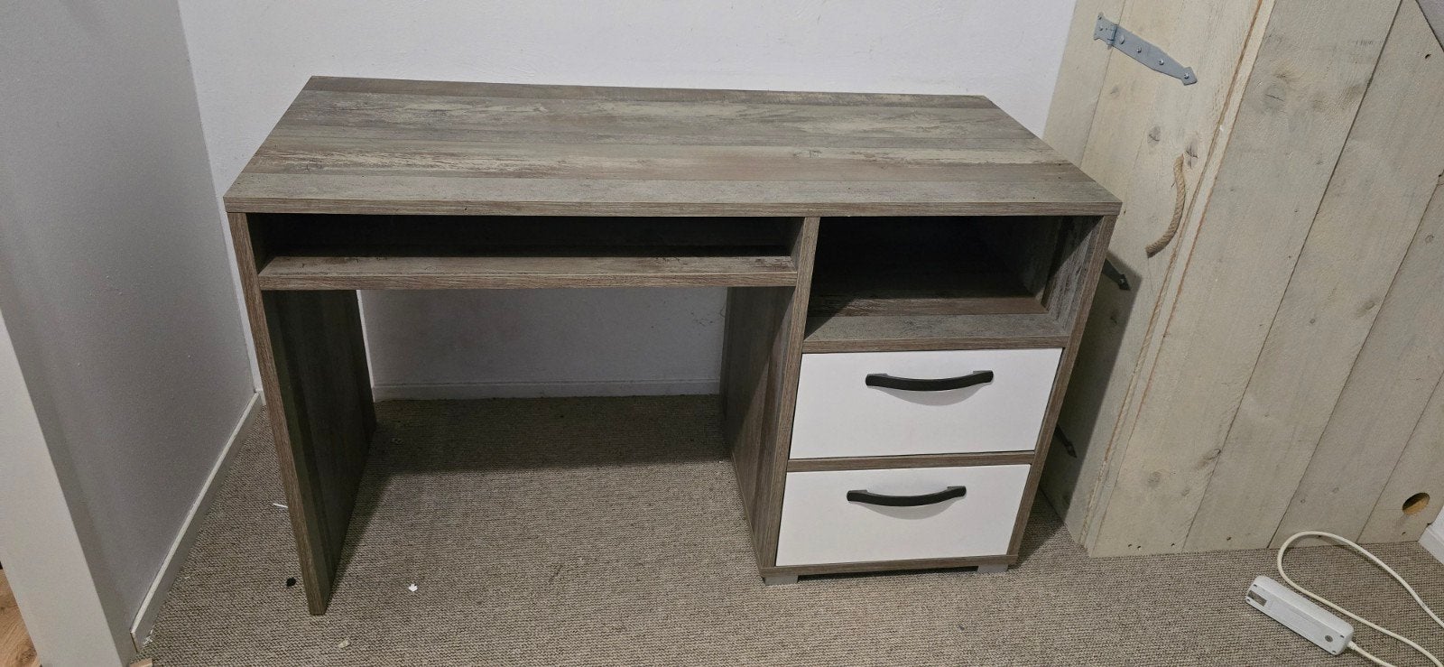 bureau, Ophalen, Zo goed als nieuw