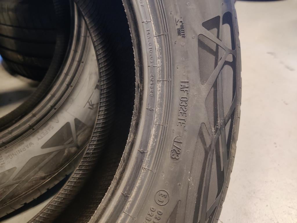 4x 205/60R16 Demo Continental Zomerbanden, 16 inch, 3844Bp, Info@continental.nl, Band(en)