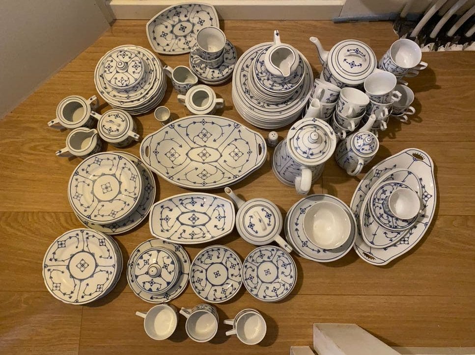 Veel Blau Saks Jäger porseleinen servies, Ophalen, Gebruikt, Porselein, Klassiek