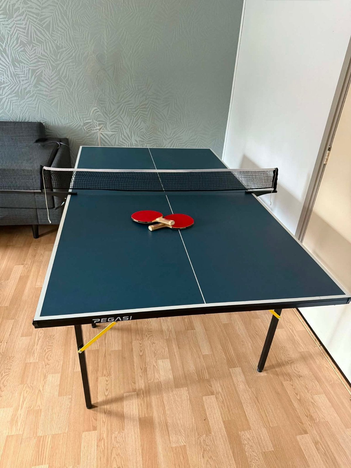 Tafeltennistafel Midi Pegasi Blue Indoor, Sport en Fitness, Tafeltennis, Ophalen, Zo goed als nieuw, Tafel Indoor, Verrijdbaar