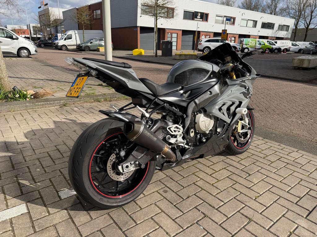 BMW S1000RR 2016 FULL OPTIONS Grote beurt gehad, 4 cilinders, Motorrijbewijs A, Handvatverwarming, Super Sport