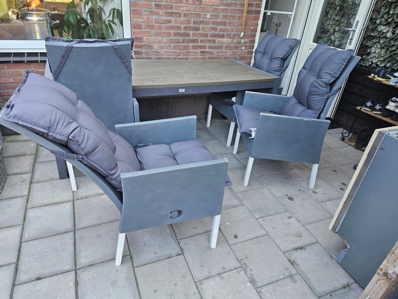 VidaXL Tuinset met verstelbare stoelen en tafel NU 60,-!! 🔆, Ophalen of Verzenden, Gebruikt, Kunststof, Verstelbaar