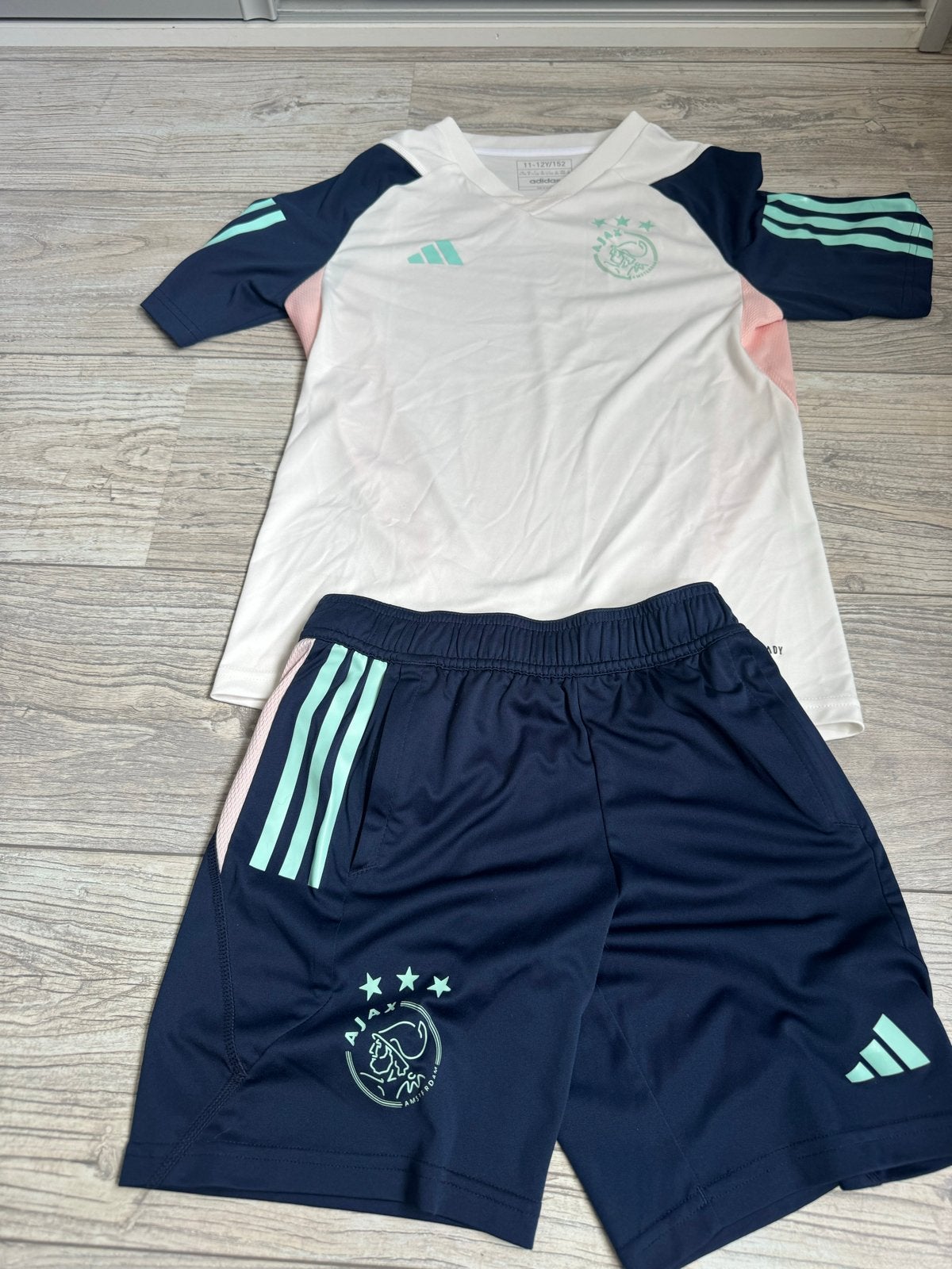 Ajax uit tenue 2023/2024 - Maat 152 (11-12 jaar), Ophalen of Verzenden, Zo goed als nieuw, Jongen of Meisje