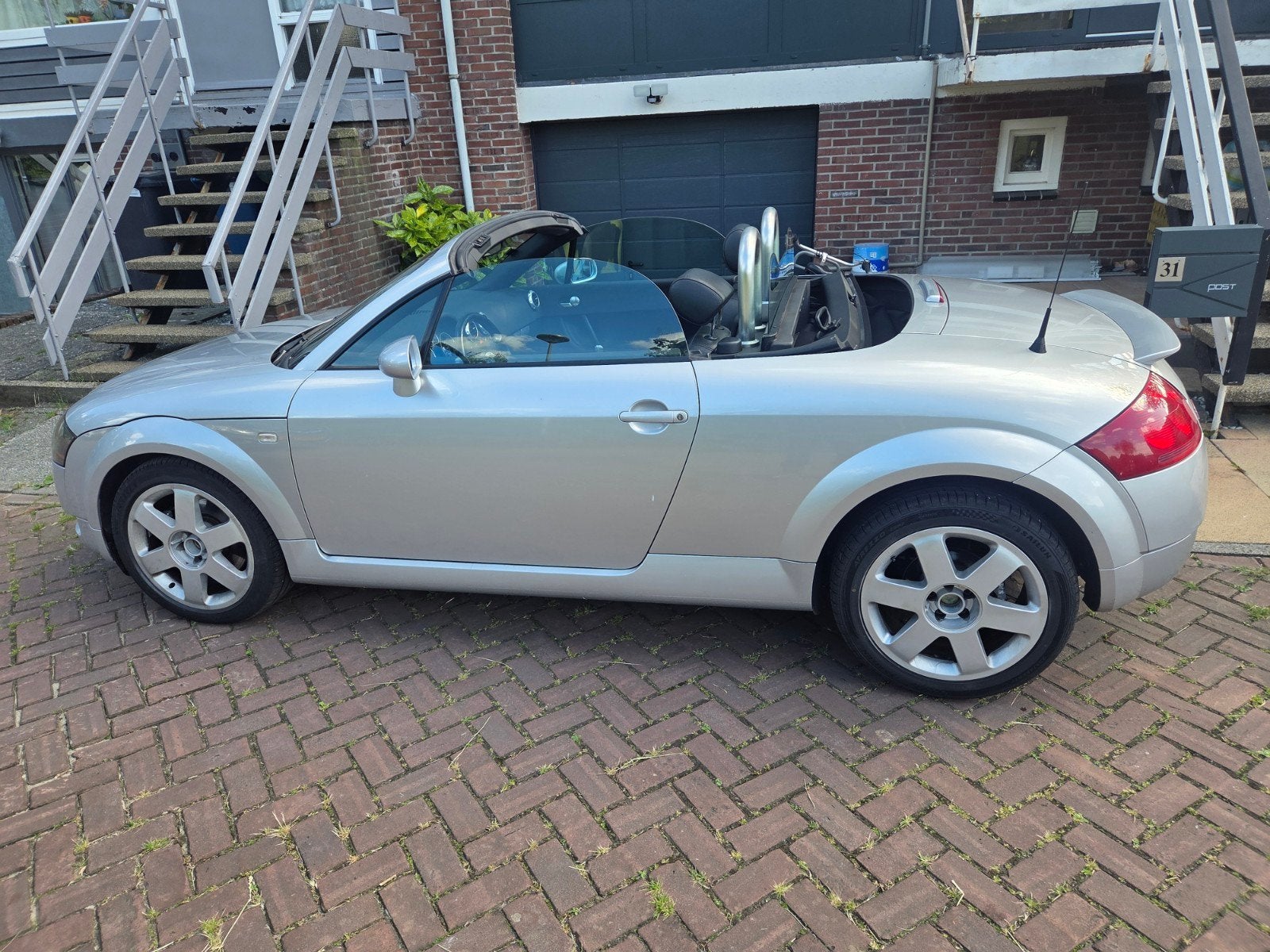 Audi TT 1.8 T Roadster 132KW 2000 UNIEK, Auto's, Audi, TT, 179 pk, Geïmporteerd, Te koop