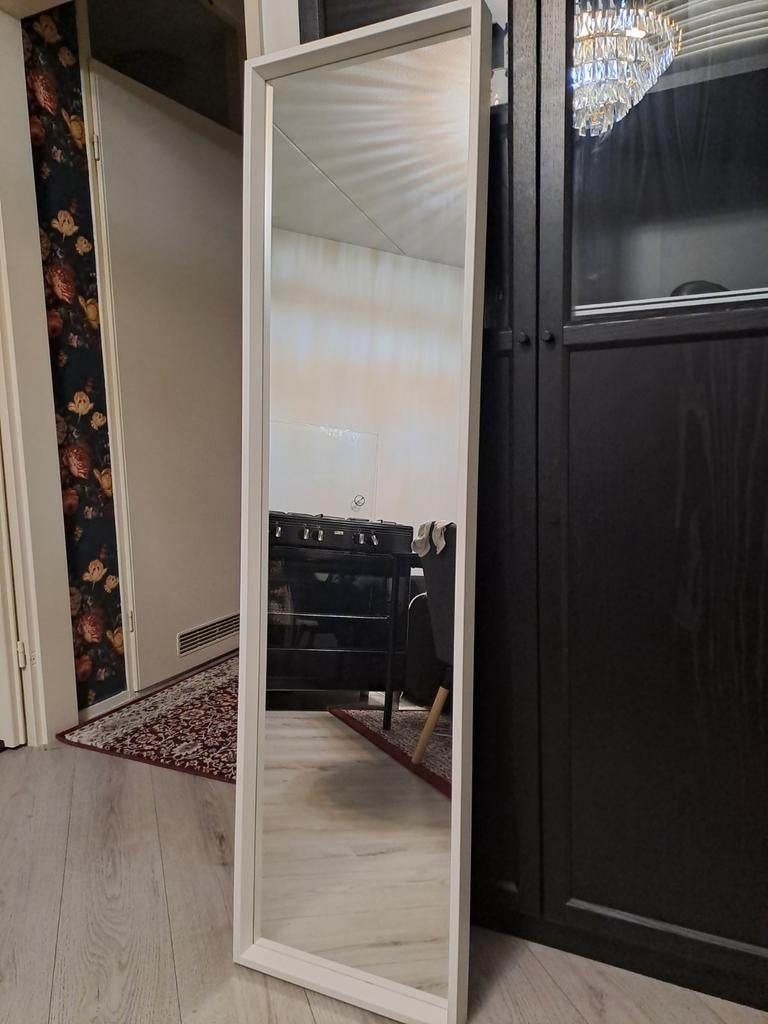 Strakke Spiegel - Perfect voor Elke Kamer, Minder dan 50 cm, Ophalen of Verzenden, Zo goed als nieuw, 150 tot 200 cm