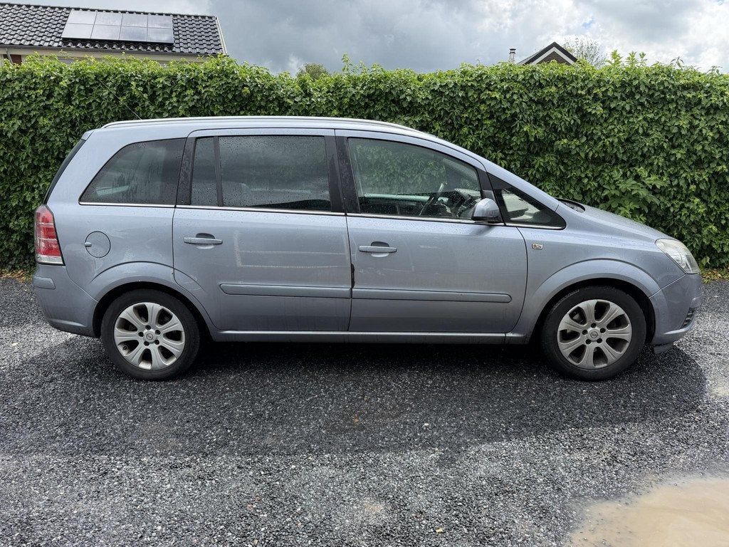 Opel Zafira 1.8 Cosmo Automaat | Cruise Control | Autom. Air, Auto's, Opel, Euro 5, Stof, Gebruikt, 4 cilinders