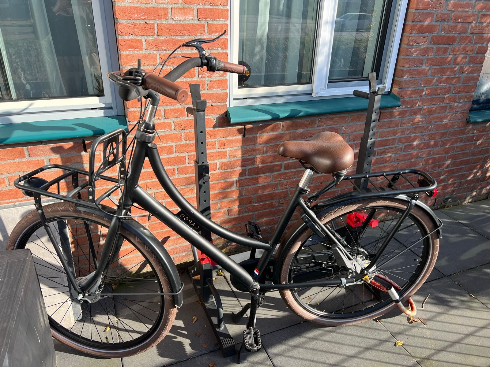 Stevige zwarte transportfiets met versnellingen, Gebruikt, Versnellingen, 57 tot 61 cm, Ophalen