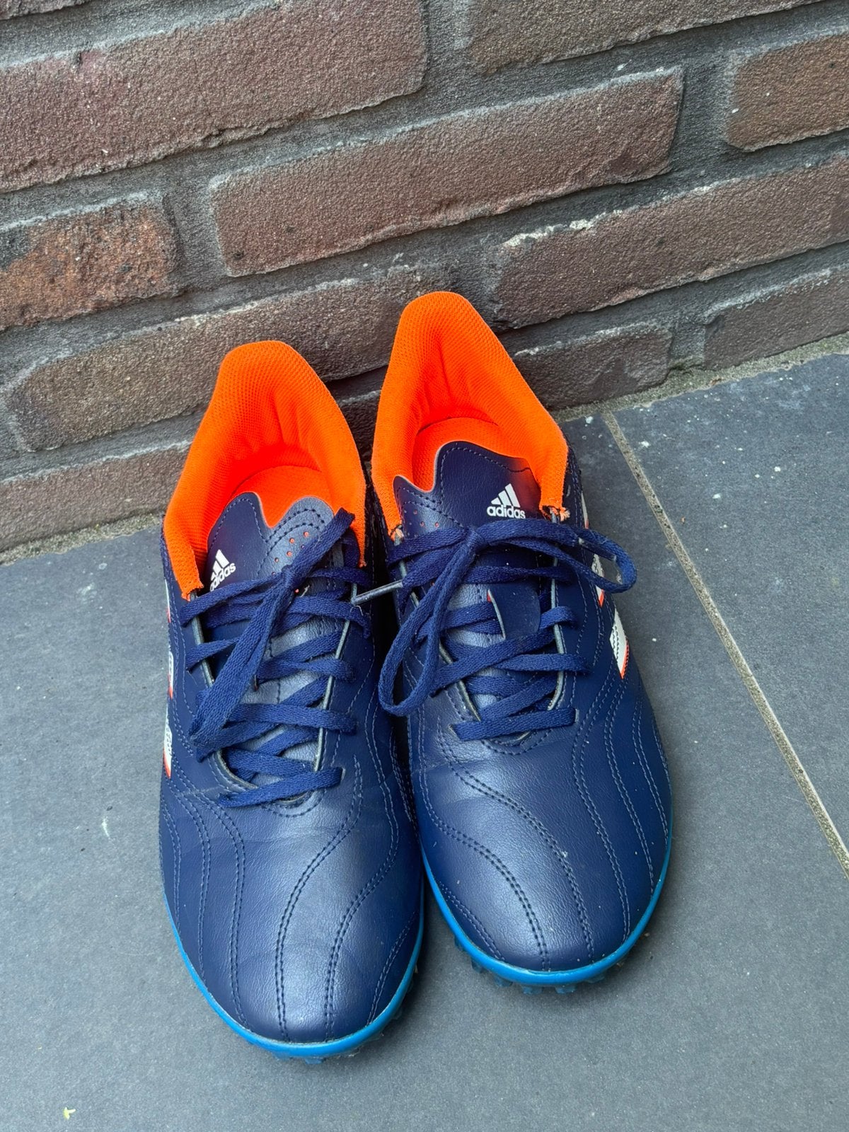 Voetbalschoenen adidas, Maat XS of kleiner, Schoenen, Ophalen of Verzenden, Zo goed als nieuw