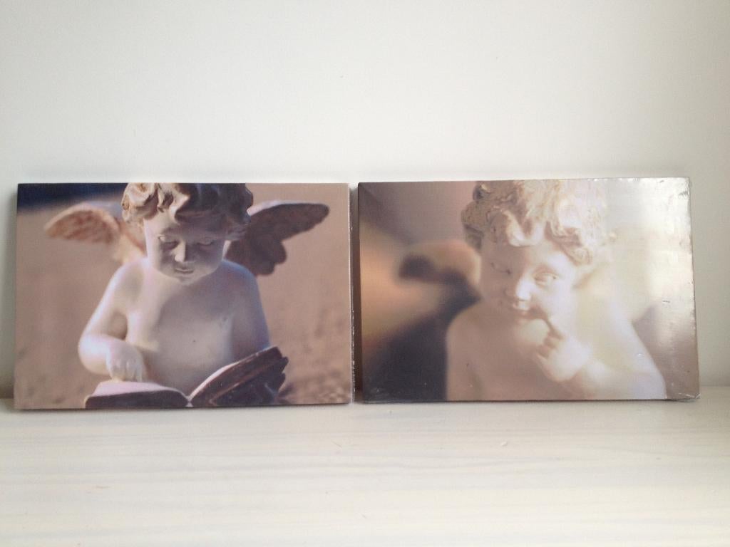 2 Canvasdoekjes met gebeeldhouwde engeltjes, Huis en Inrichting, Woonaccessoires | Schilderijen, Tekeningen en Foto's, Ophalen of Verzenden
