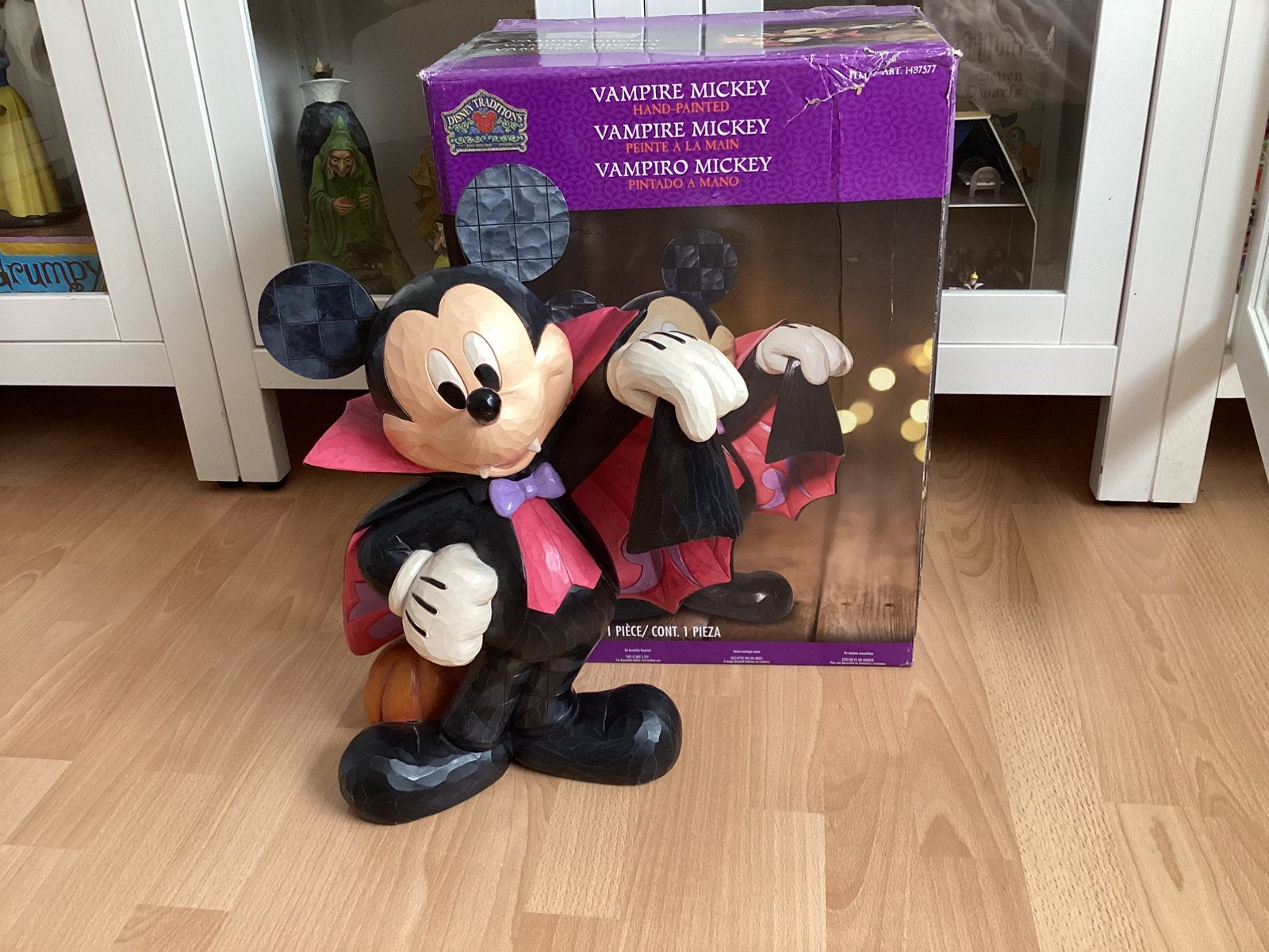 Disney traditions grote mickey halloween/ vampier, Ophalen, Mickey Mouse, Zo goed als nieuw, Beeldje of Figuurtje