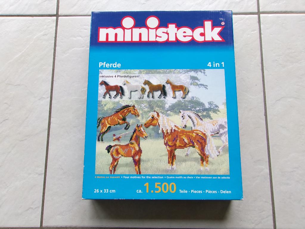 Ministeck paarden, Hobby en Vrije tijd, Ophalen of Verzenden, Zo goed als nieuw, Box-set