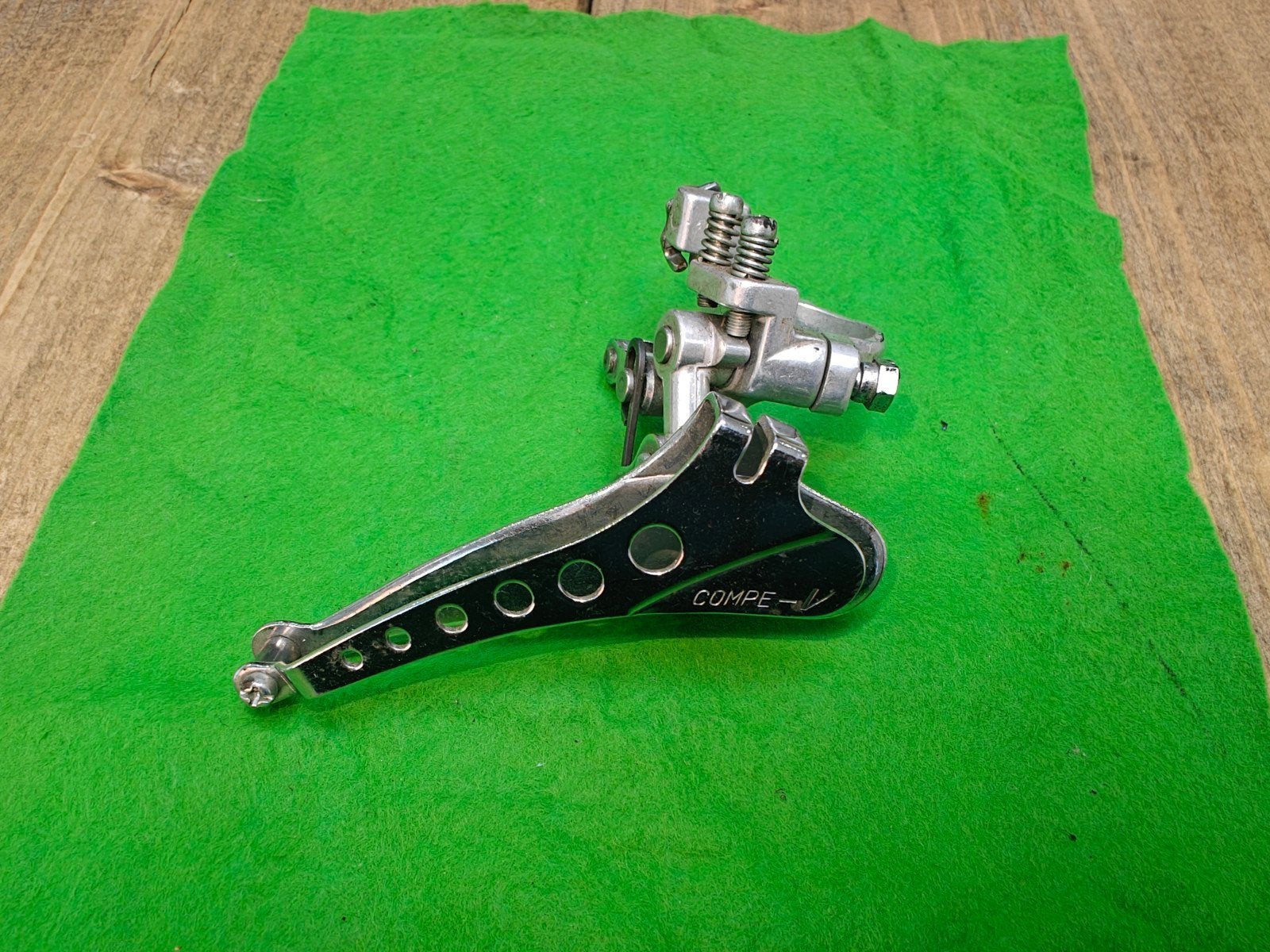 Suntour compe v voorderailleur, Fietsen en Brommers, Fietsonderdelen, Ophalen of Verzenden