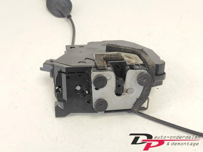 Deurslot Mechaniek 4Deurs rechts-voor van een Renault Clio, Auto-onderdelen, Gebruikt, -, Renault, -