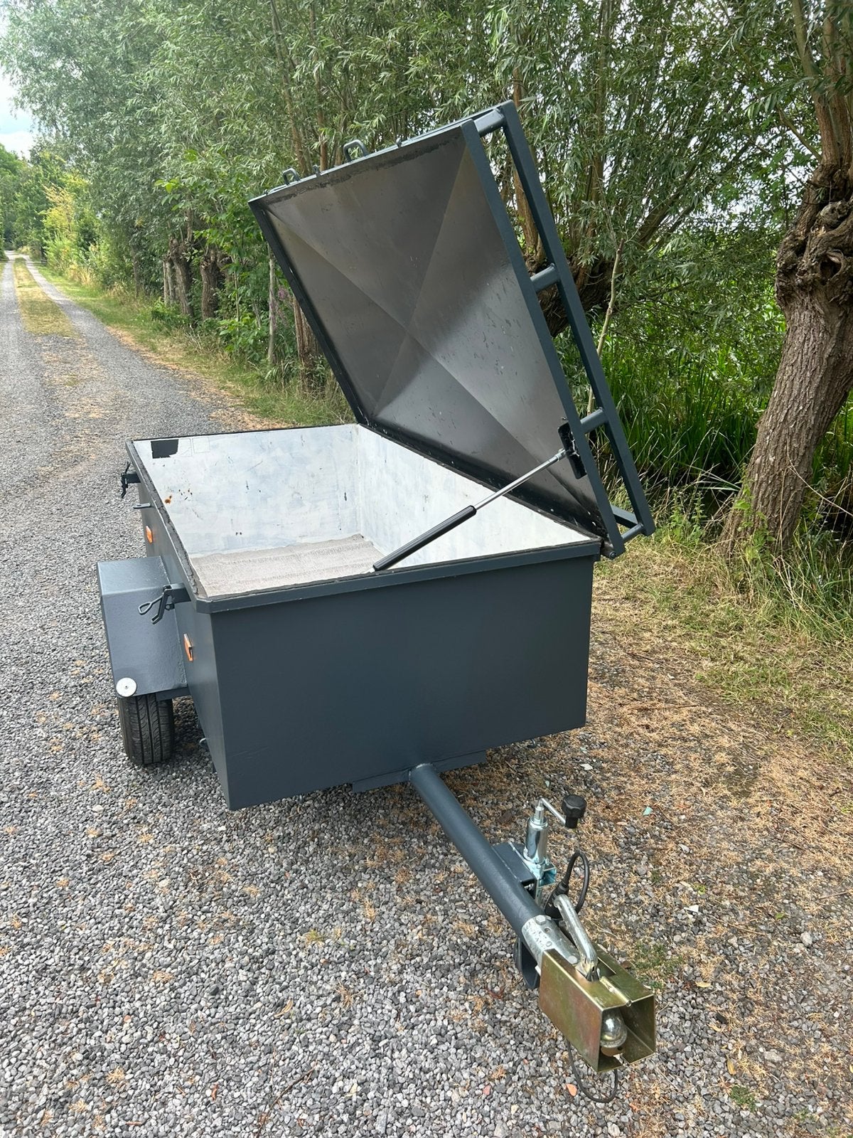 Huur goedkoop een grote bagagewagen, Ophalen