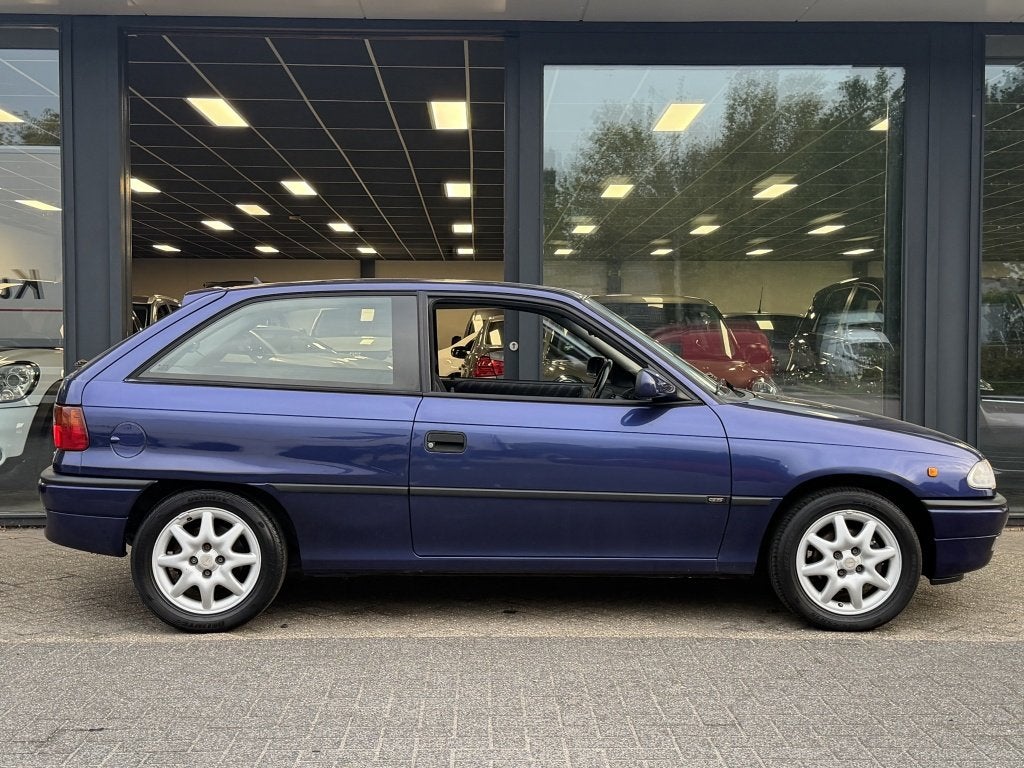 Opel Astra 2.0i GSi Orgineel Nl Auto! 100% onder Complete hi, foto 8