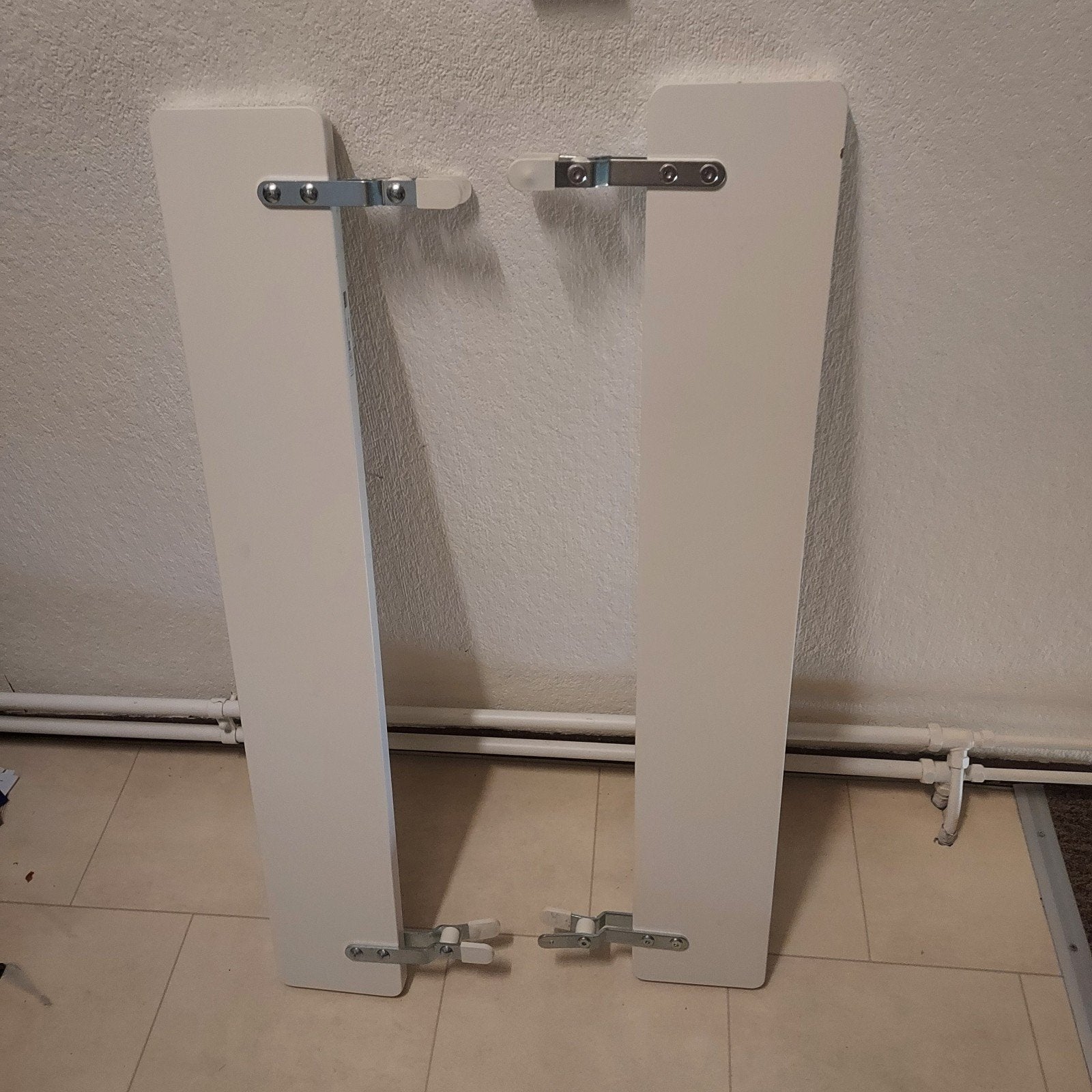 2 witte bed hekjes, voor bed zodat kind er niet uitvalt Ikea, Ophalen, Zo goed als nieuw, Minder dan 140 cm, 70 tot 85 cm