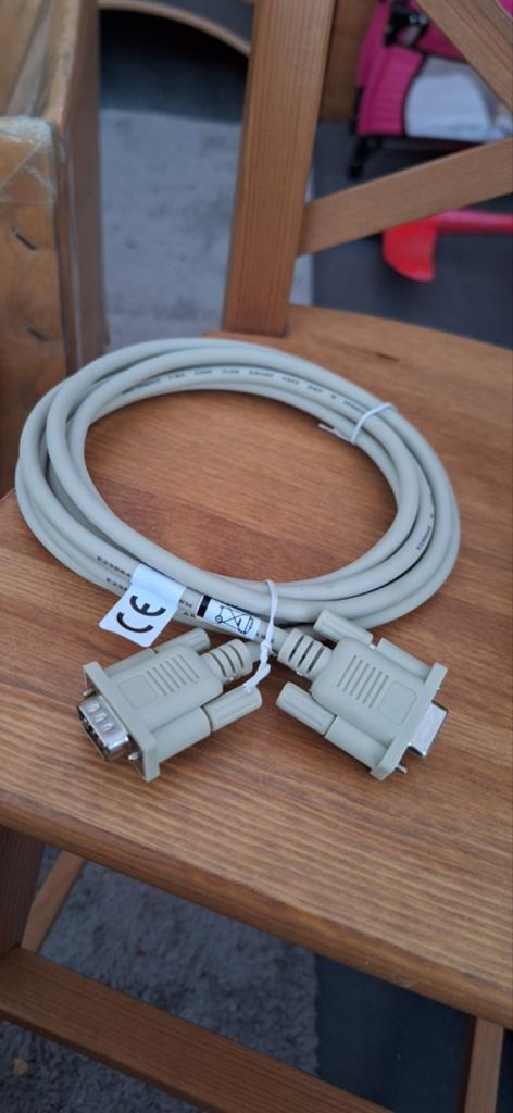 Seriële RS232 kabel 3 meter DB9 mannelijk naar vrouwelijk, Computers en Software, Pc- en Netwerkkabels, Nieuw, Ophalen of Verzenden