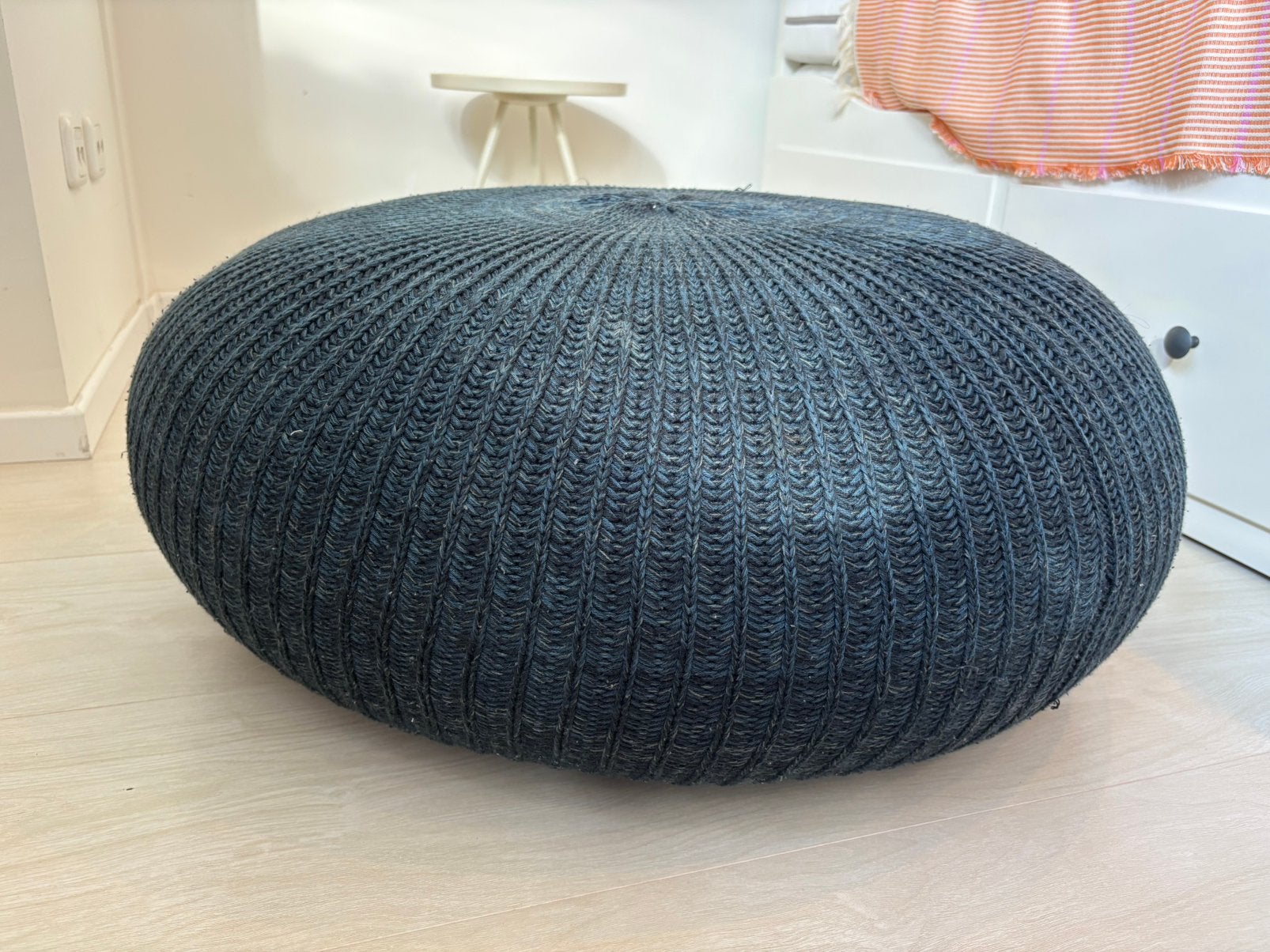 Ikea SANDARED Poef donkerblauw 71cm, Ophalen, Rond, Minder dan 50 cm, Zo goed als nieuw
