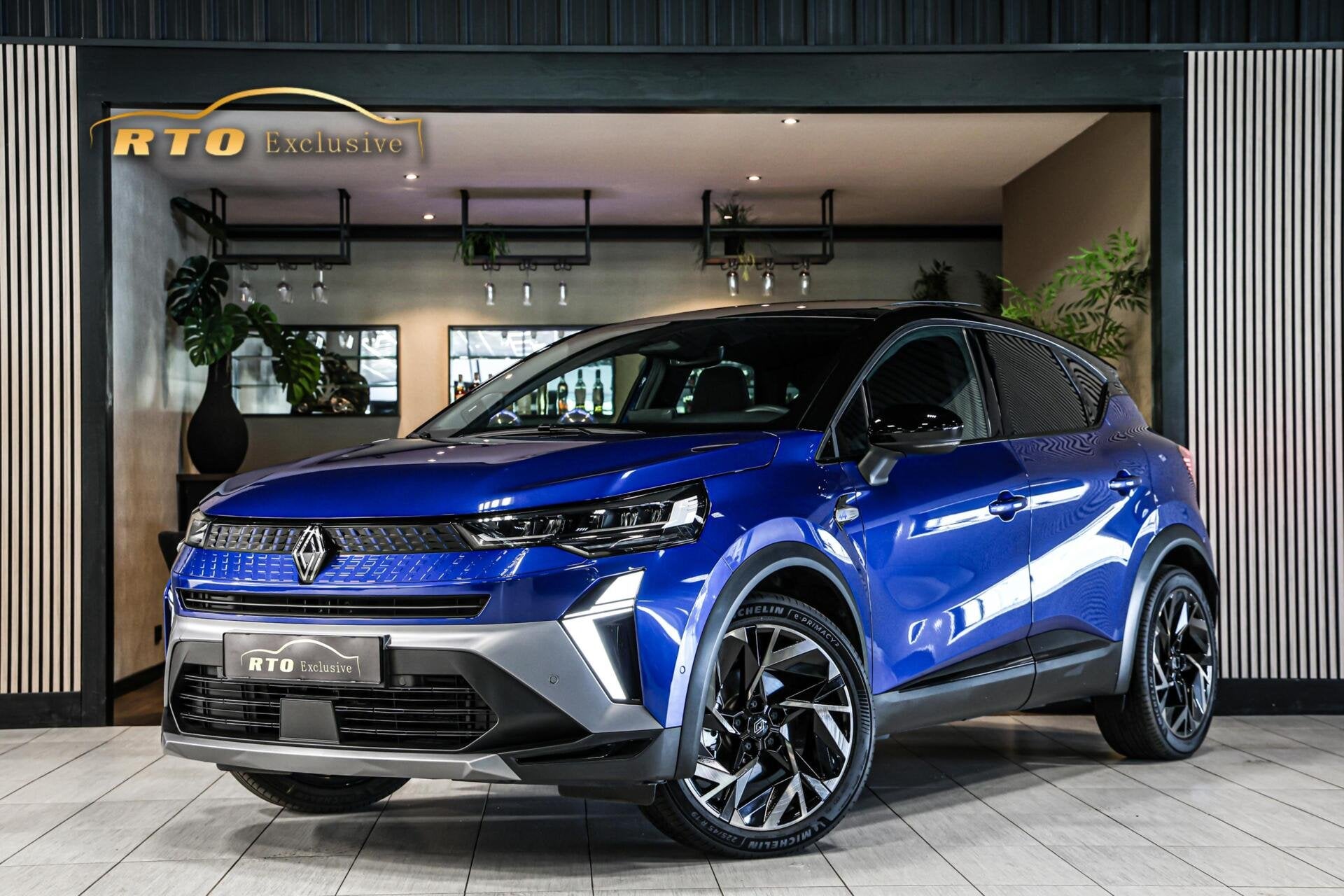Renault Captur 1.6 E-Tech full hybrid 145 esprit Alpine PANO