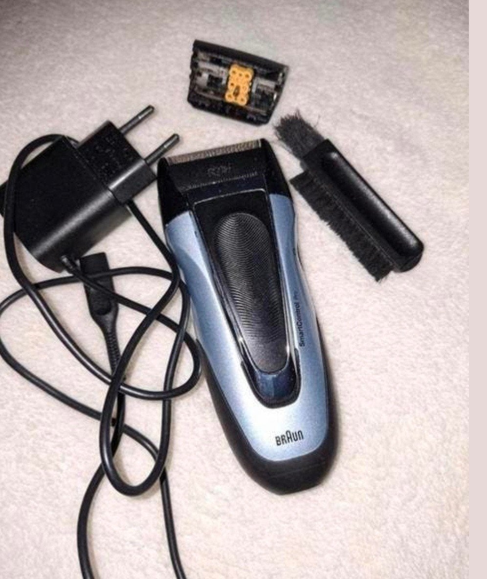 Braun scheerapparaat met tondeuse - Werkt prima, Witgoed en Apparatuur, Ophalen of Verzenden, Gebruikt, Scheren en Epileren