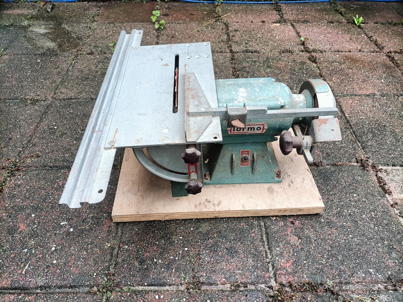 Zaagtafel, Afkortzaag, zaag., Doe-het-zelf en Verbouw, Gereedschap | Zaagmachines, Ophalen, Gebruikt, Afkortzaag, 30 tot 70 mm