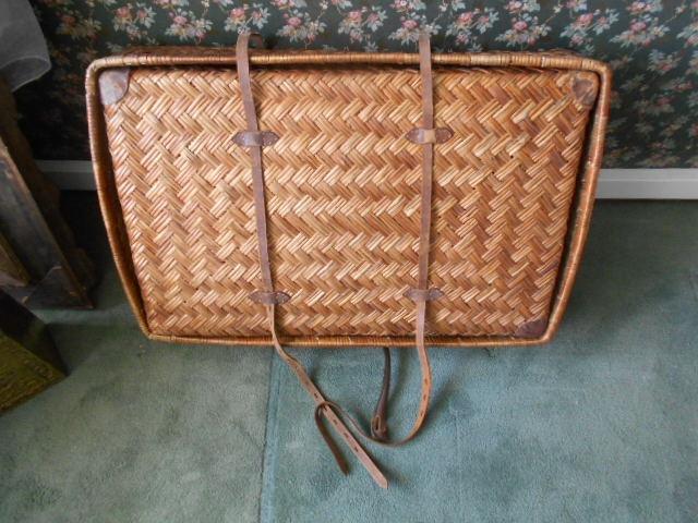 antieke rieten reiskoffer ca 1925  oldtimer accessoire !, Ophalen