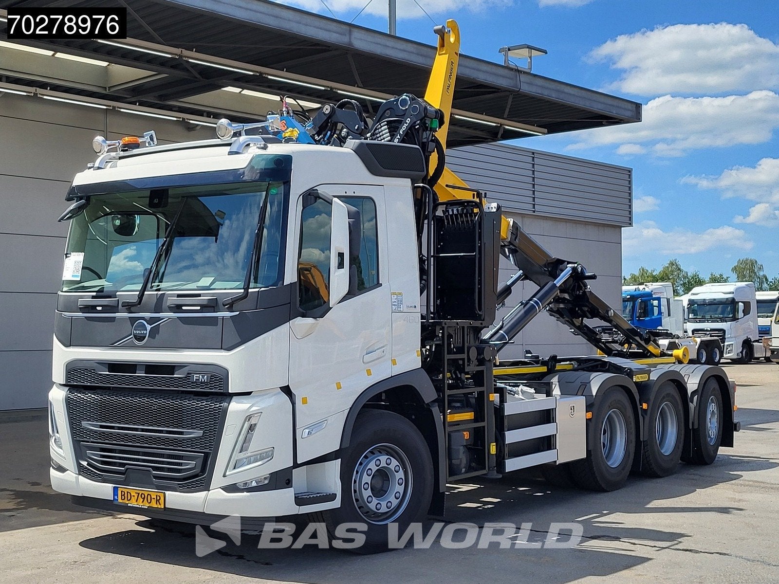 Volvo FM 460 8X4 NEW NL-Truck! Palfinger Epsilon Q200Z 95TR, Automaat, Stof, 460 pk, Euro 6