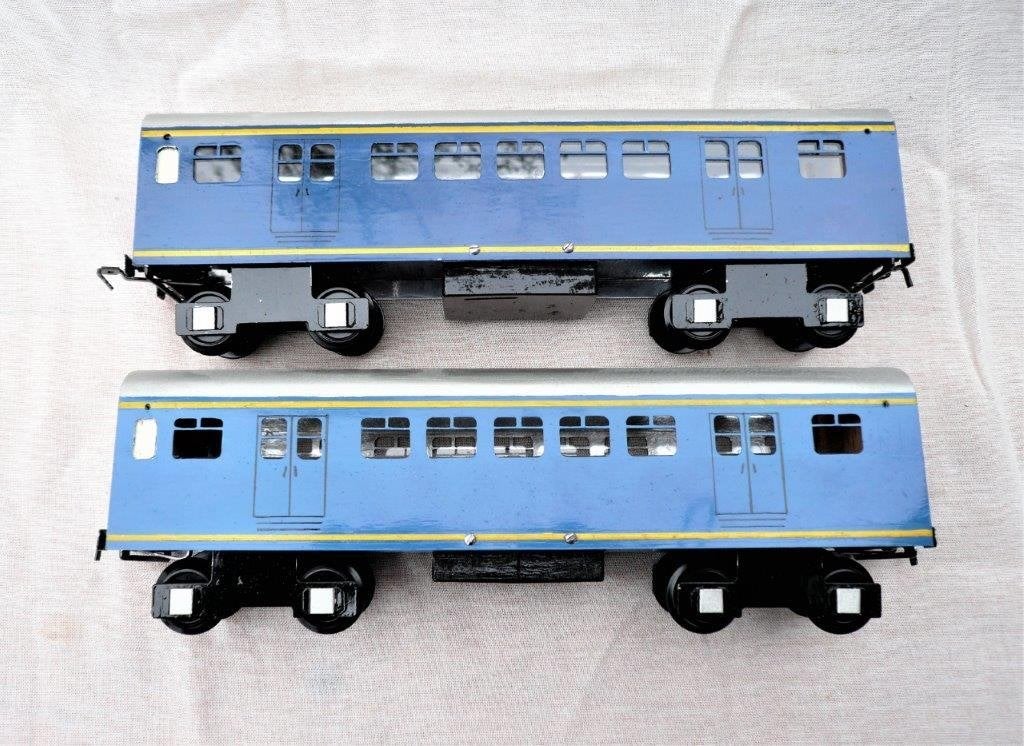 2x NS Plan E rijtuigen 1955 homemade spoor 0, blik, 30cm., Ophalen of Verzenden