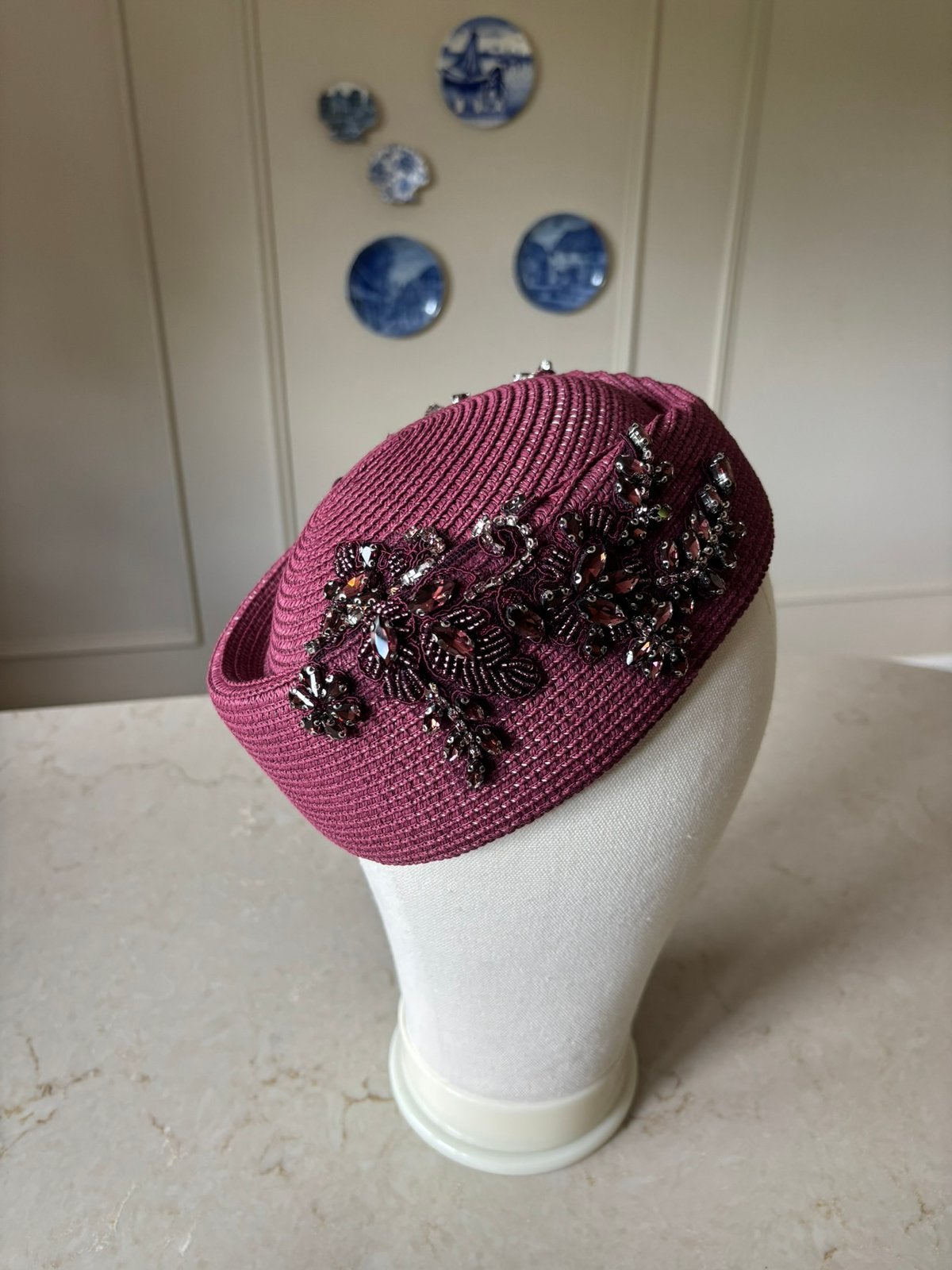 Bordeauxrood dopje,burgundy hoed,rood,fascinator wijnrood, Ophalen of Verzenden, Nieuw, One size fits all